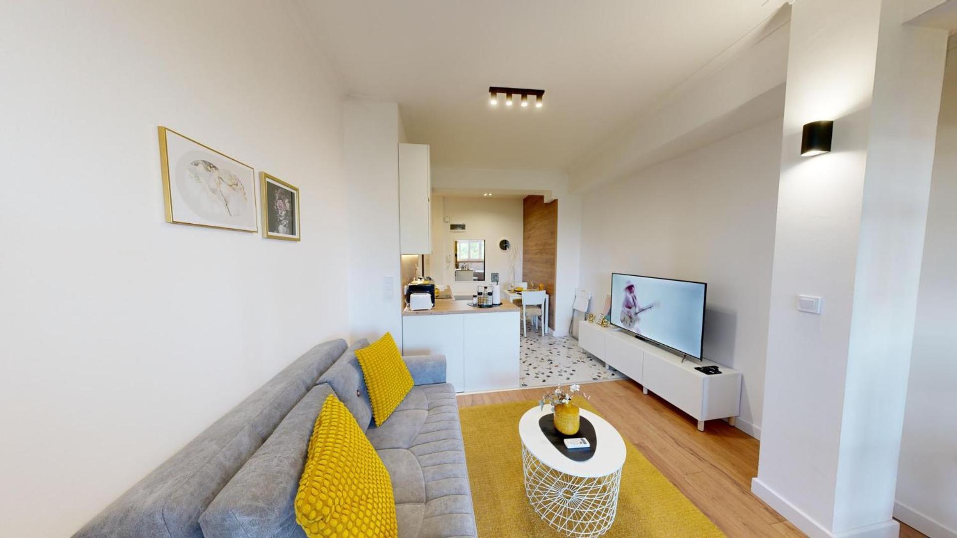 Modern City Stay Apartment 4 Min Walk From Alexander Nevski Sofya Dış mekan fotoğraf