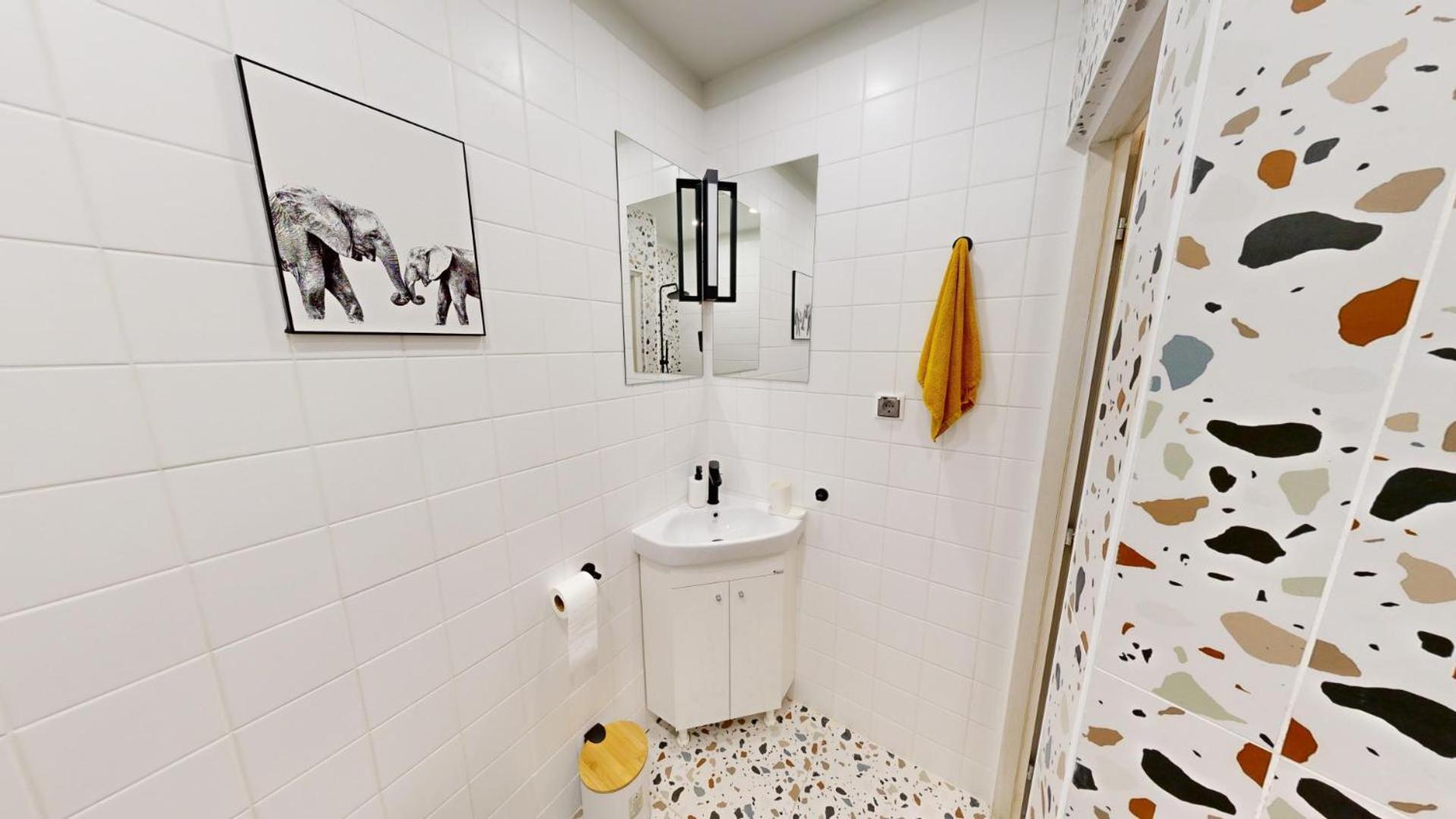 Modern City Stay Apartment 4 Min Walk From Alexander Nevski Sofya Dış mekan fotoğraf