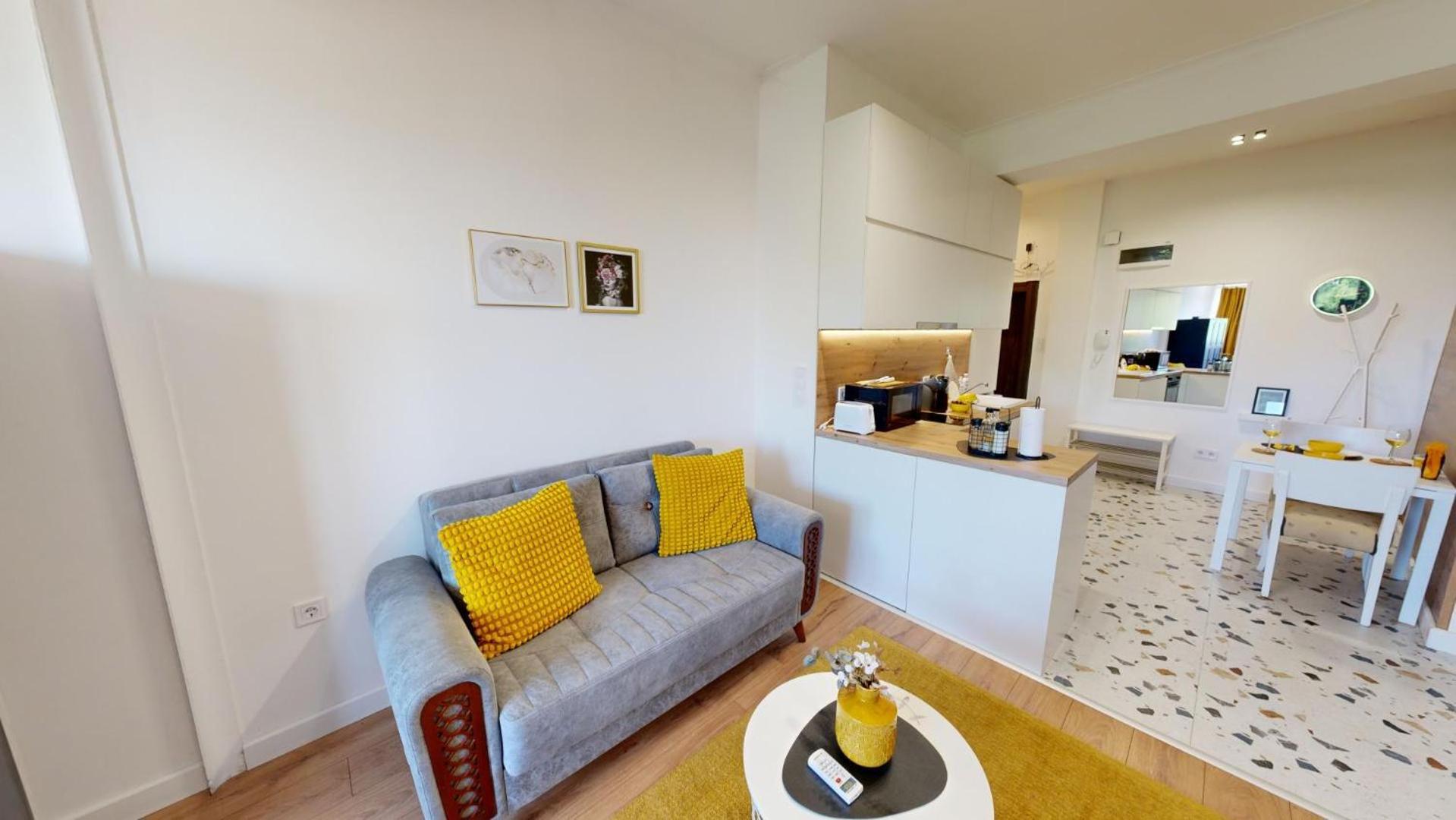 Modern City Stay Apartment 4 Min Walk From Alexander Nevski Sofya Dış mekan fotoğraf
